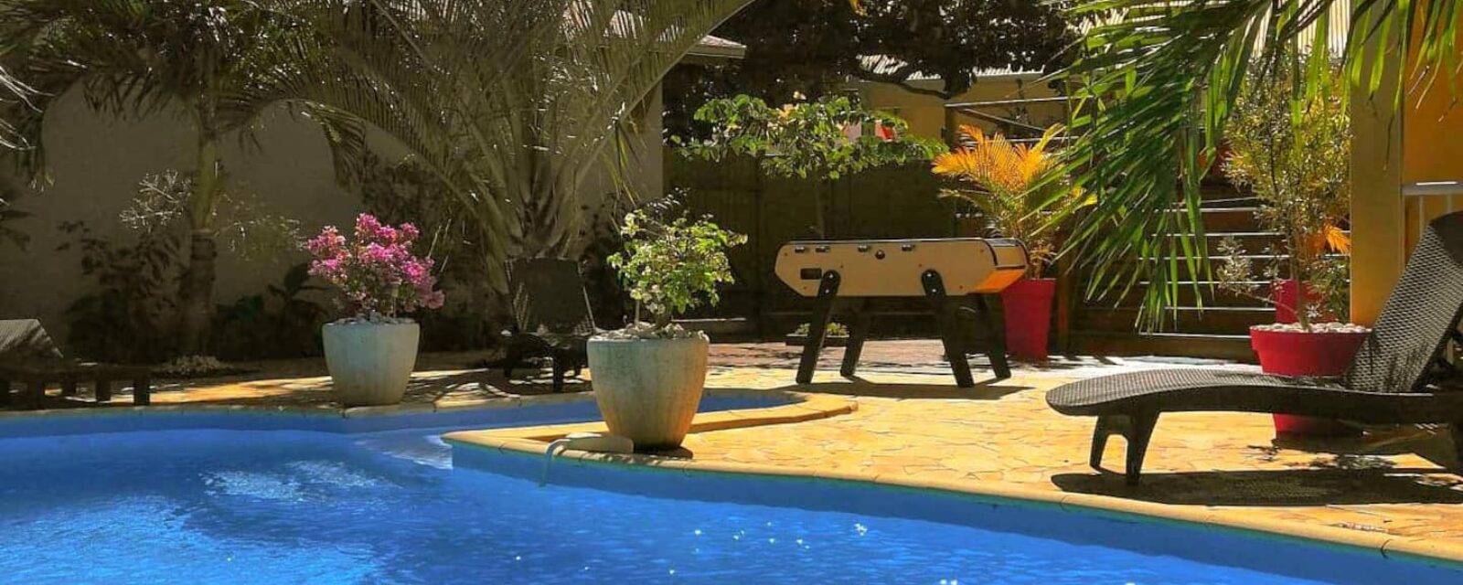 Baby foot et piscine