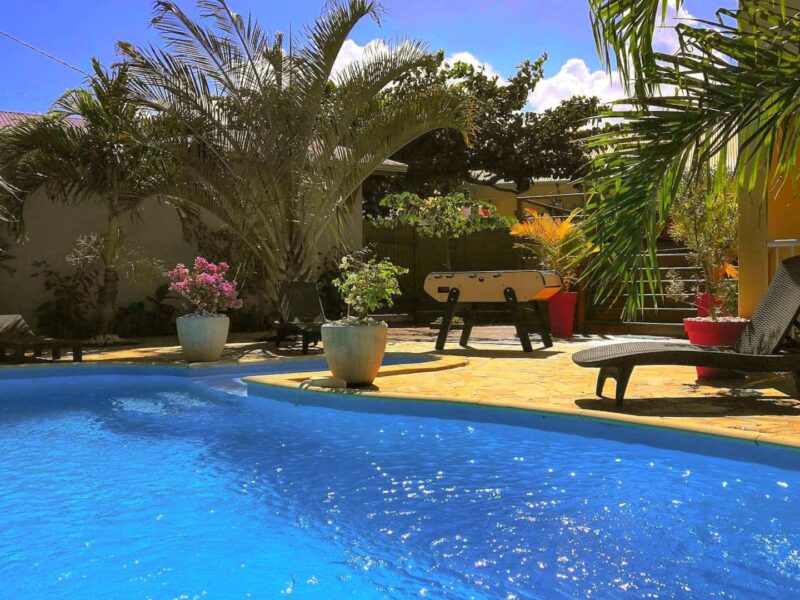 Baby foot et piscine